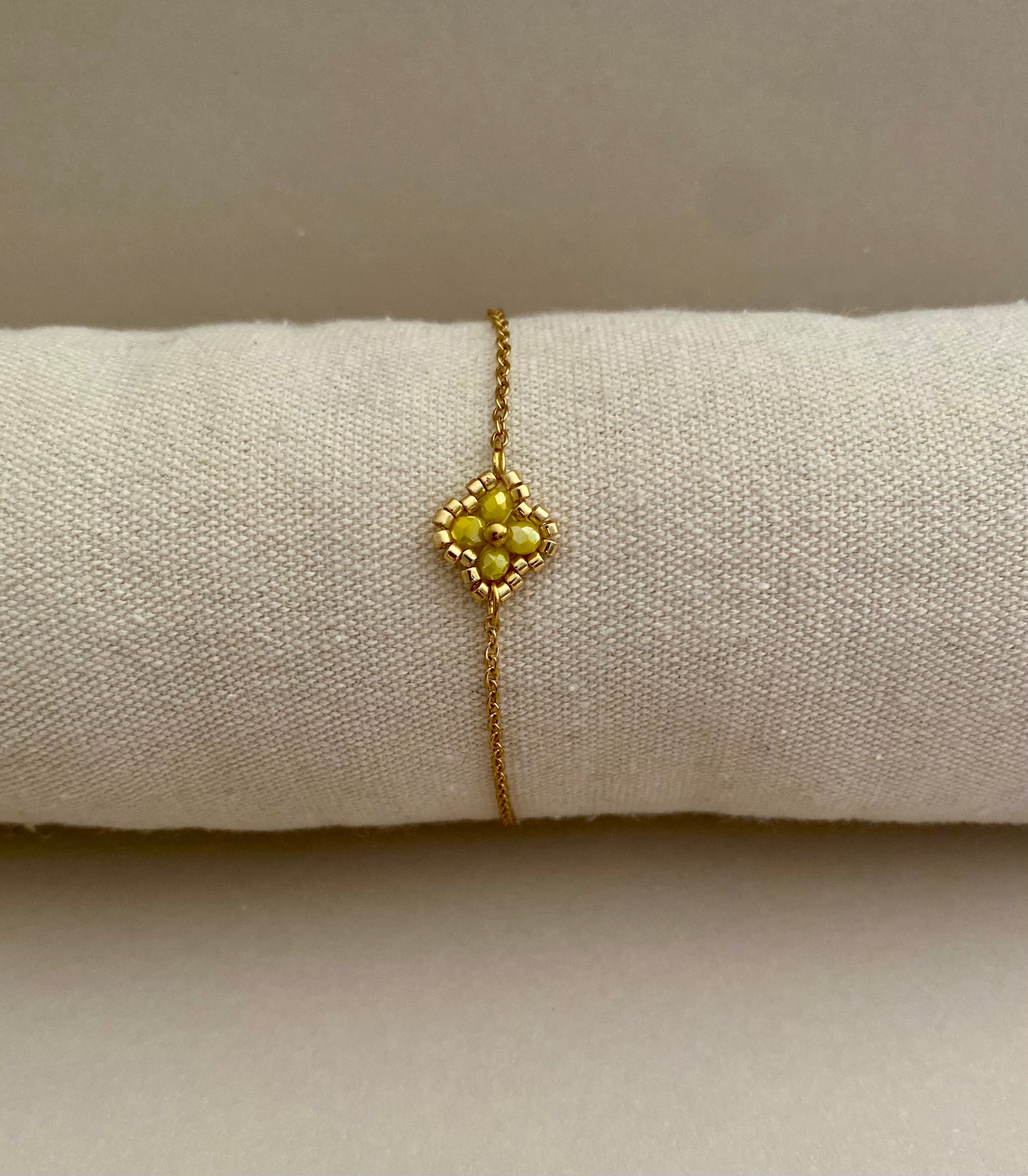Bracelet fleur jaune