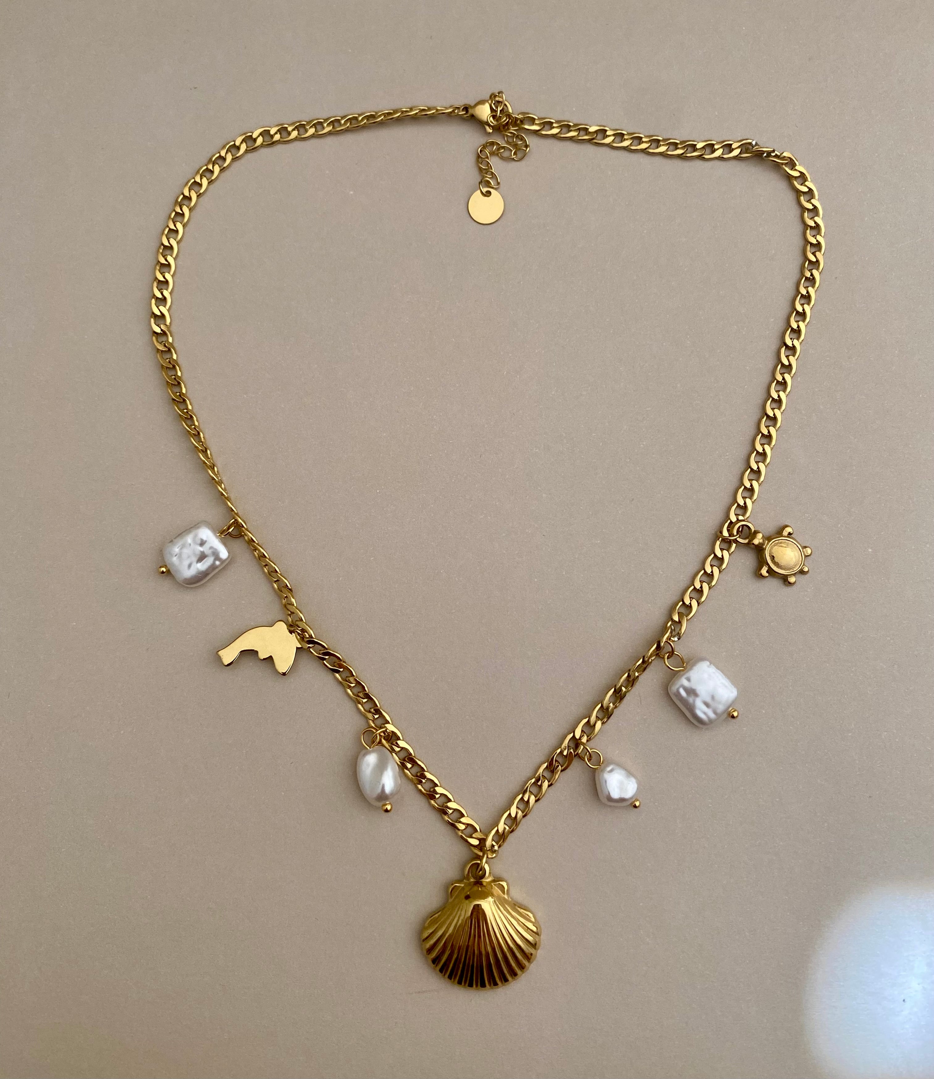 Collier Cassis